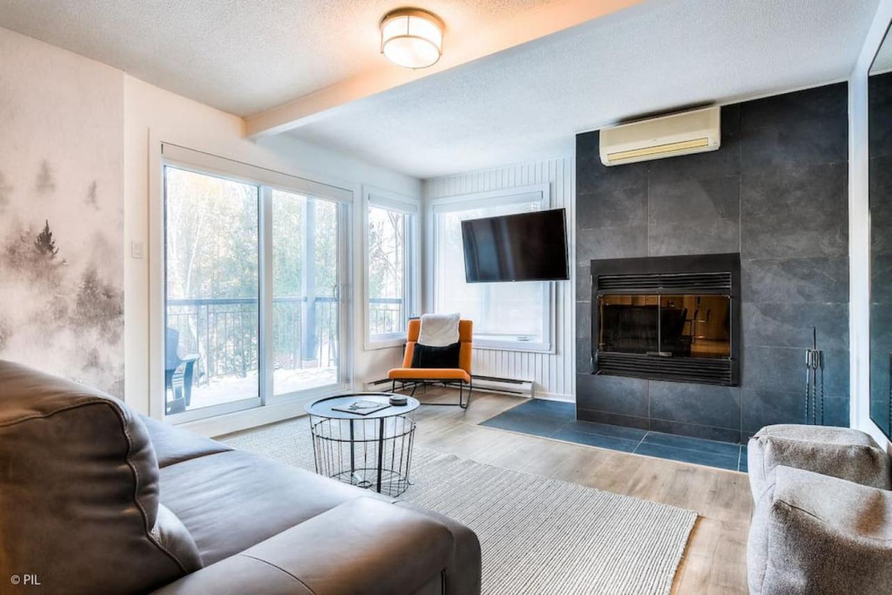 מונט טרמבלאנט Chic Mt-Tremblant Condo With View On The Lake By Denstays מראה חיצוני תמונה