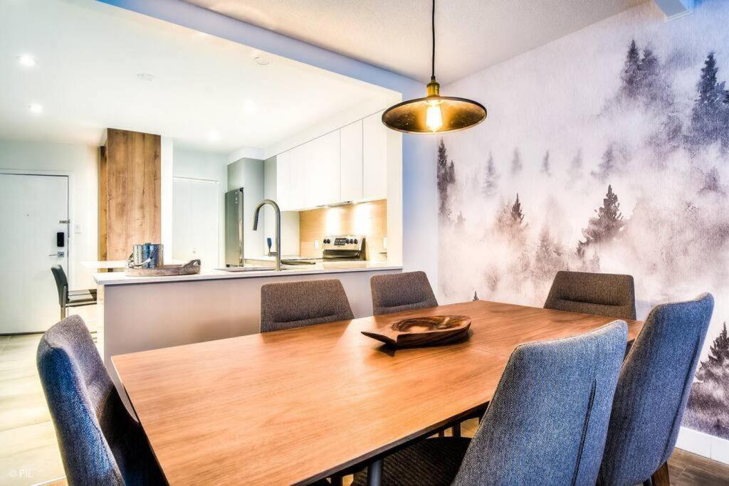 מונט טרמבלאנט Chic Mt-Tremblant Condo With View On The Lake By Denstays מראה חיצוני תמונה