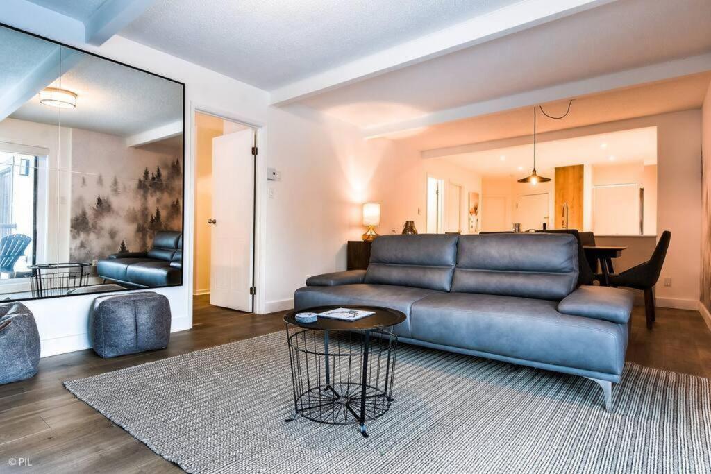 מונט טרמבלאנט Chic Mt-Tremblant Condo With View On The Lake By Denstays מראה חיצוני תמונה