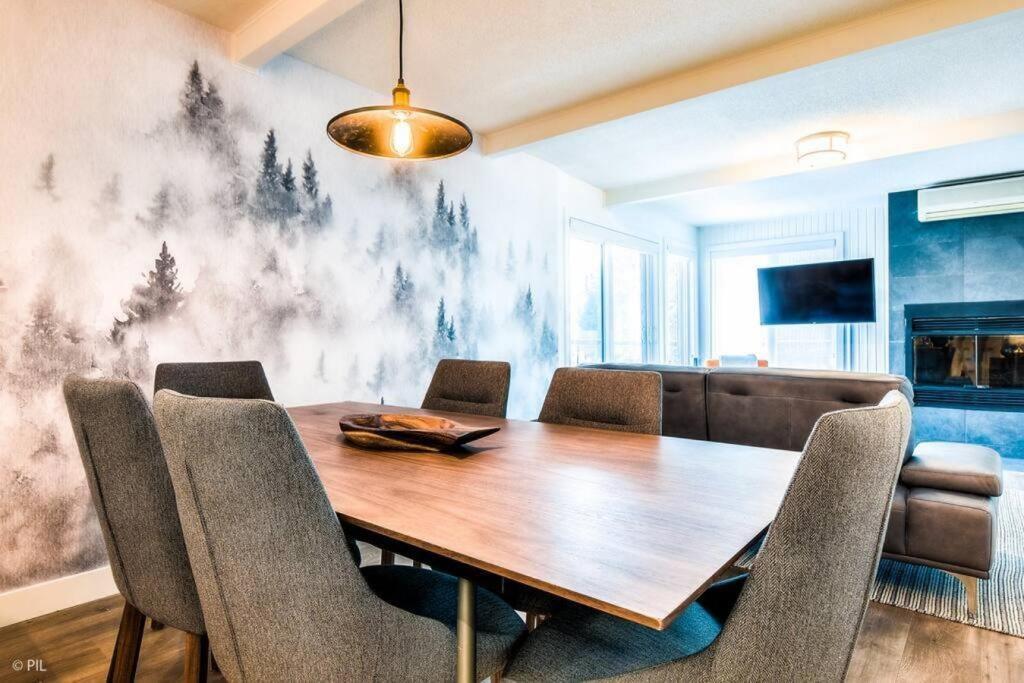 מונט טרמבלאנט Chic Mt-Tremblant Condo With View On The Lake By Denstays מראה חיצוני תמונה